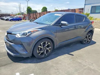 2018 Toyota C-HR NMTKHMBX1JR042404