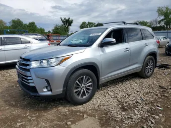 2018 Toyota Highlander 5TDJZRFH0JS533251 Lot 48107696