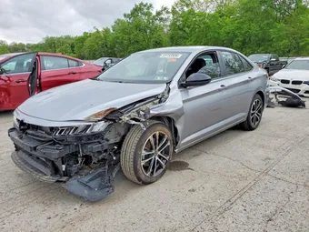 2025 Volkswagen Jetta 3VWBX7BU2SM042633 Lot 53733506
