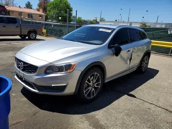 2016 Volvo V60 YV4612HM6G1003397