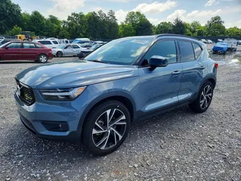 2021 Volvo XC40 YV4162UMXM2533699
