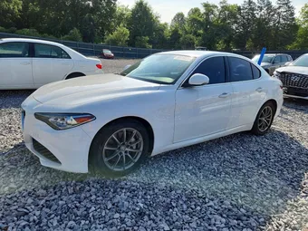 2017 Alfa Romeo ZARFAEBN6H7553984