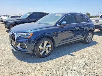2020 Audi Q3 WA1AECF38L1029571