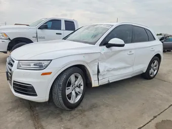 2018 Audi Q5 WA1ANAFY0J2016997