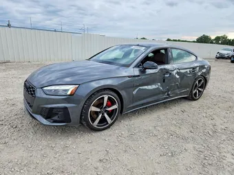 2022 Audi A5 Sportback WAUEACF58NA020017