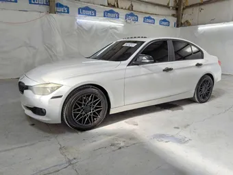 2015 BMW 3 Series WBA3C1C56FK119229
