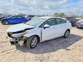 2018 Chevrolet Cruze 1G1BE5SM0J7101323 Lot 41598706