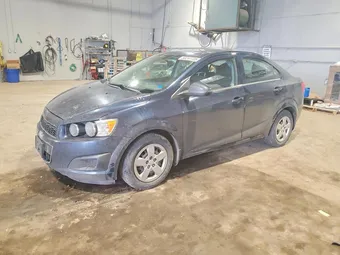 2015 Chevrolet Sonic 1G1JC5SH3F4204085