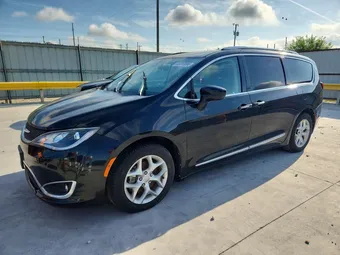 2018 Chrysler Pacifica 2C4RC1EG0JR330304 Lot 55815996