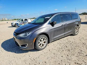 2017 Chrysler Pacifica 2C4RC1BG6HR779968 Lot 48310446