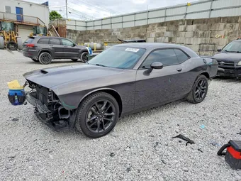 2022 Dodge Challenger 2C3CDZKG6NH223957