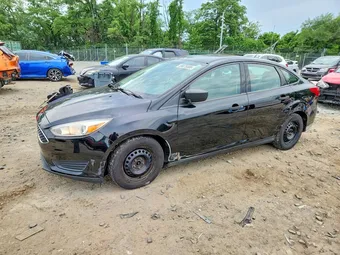 2017 Ford Focus 1FADP3E29HL335167
