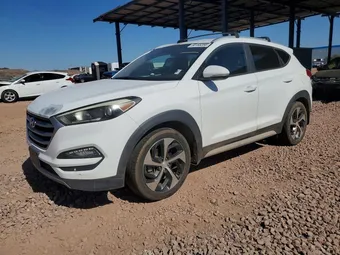2017 Hyundai Tucson KM8J33A20HU519045