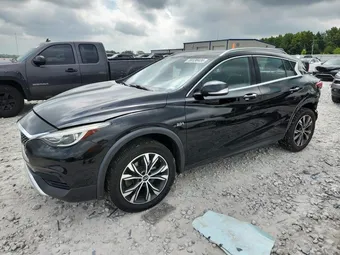 2018 Infiniti QX30 SJKCH5CR3JA048243