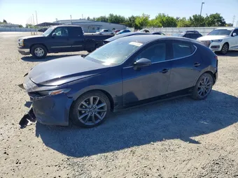 2021 Mazda 3 JM1BPAKL2M1323726