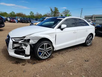 2019 Audi A3 WAUBEGFFXKA081307