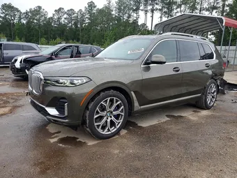 2021 BMW X7 5UXCW2C00M9G06579