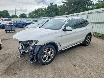 2021 BMW X3 5UXTS1C02M9H02476