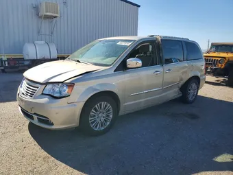 2015 Chrysler Town & Country 2C4RC1CG4FR573320