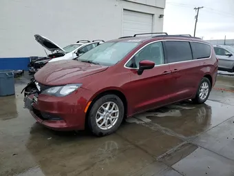 2021 Chrysler Voyager 2C4RC1DG7MR515388