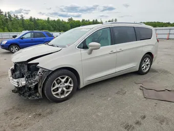 2017 Chrysler Pacifica 2C4RC1EGXHR565075 Lot 55782686