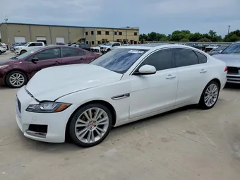 2020 Jaguar XF SAJBD4FX7LCY83172