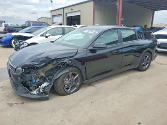2025 Kia K4 3KPFT4DE2SE115966