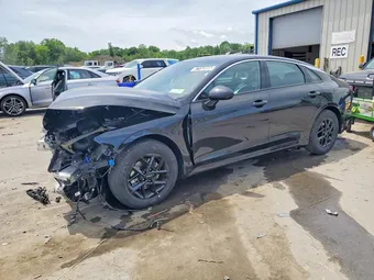 2026 Kia K5 KNAG24J76T5488158
