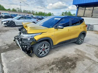 2021 Kia Seltos KNDEUCA29M7099734