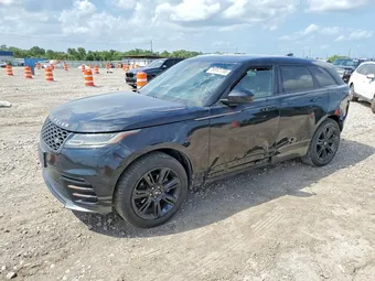 2019 Land Rover SALYL2EX3KA207693