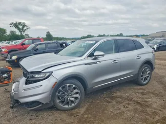 2022 Lincoln Nautilus 2LMPJ8K93NBL09554