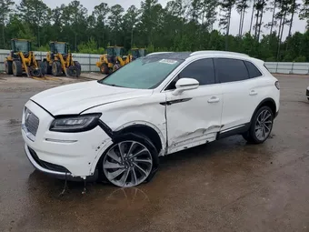 2022 Lincoln Nautilus 2LMPJ8KP7NBL15758