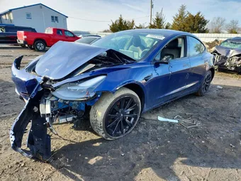 2022 Tesla Model 3 5YJ3E1EA5NF142696 Lot 78592485