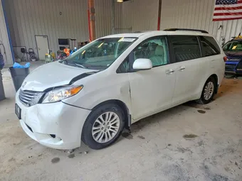 2017 Toyota Sienna 5TDYZ3DC3HS874088 Lot 57058406