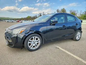 2017 Toyota Yaris 3MYDLBYV5HY180194