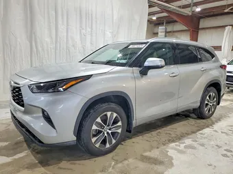 2022 Toyota Highlander 5TDHZRBH5NS163425 Lot 58014326