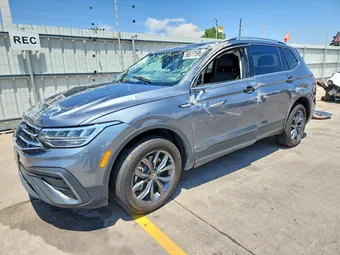 2024 Volkswagen Tiguan 3VVMB7AX1RM011228