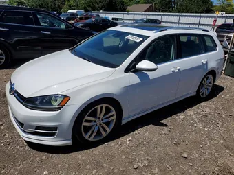 2016 Volkswagen Golf SportWagen 3VWC17AU7GM517112