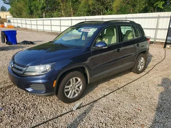 2016 Volkswagen Tiguan WVGAV7AX2GW602587