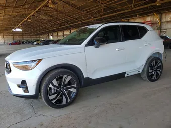 2025 Volvo XC40 YV4L12UCXS2458207