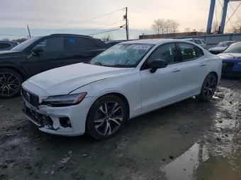 2024 Volvo S60 7JRL12FL6RG304057