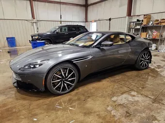 2017 Aston Martin SCFRMFAV2HGL02578