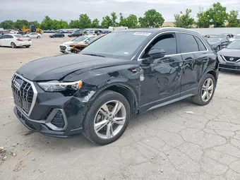 2021 Audi Q3 WA1DECF31M1007605