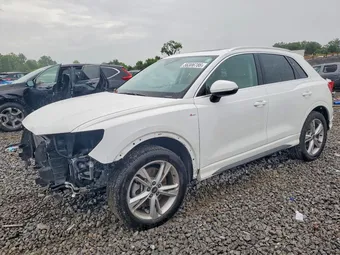 2022 Audi Q3 WA1EECF30N1138594