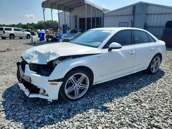 2018 Audi A4 WAUKMAF45JA090414