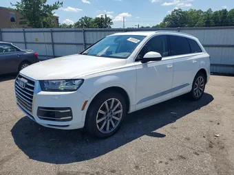 2019 Audi Q7 WA1LAAF7XKD039835