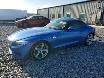2016 BMW Z4 WBALM7C50GJ799426