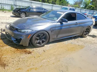 2016 BMW M4 WBS3R9C59GK335893
