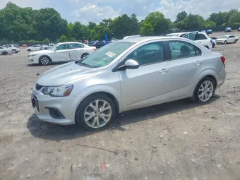 2018 Chevrolet Sonic 1G1JB5SH0J4122410