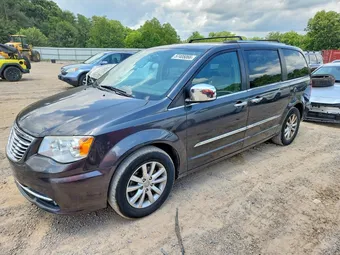 2016 Chrysler Town & Country 2C4RC1GG8GR233079